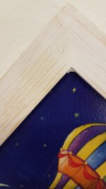 mongolfiera-nella-notte-con-cornice-hot-air-balloon-in-the-night-with-frame