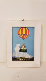 il-viaggio-del-paese-in-mongolfiera-con-cornice-the-journey-of-the-village-in-the-ballon-with-fram