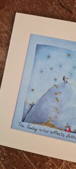 the-lady-who-collects-falling-stars