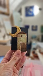 little-world-to-hang-10