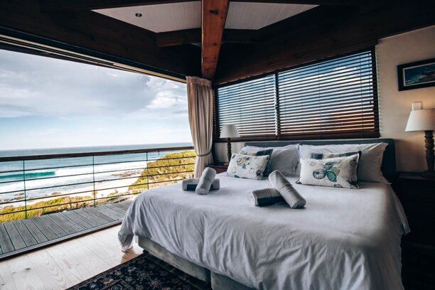 wade-momberg-bgfade4mw5g-unsplash