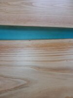 piano-tavolo-river-in-castagno-e-resina