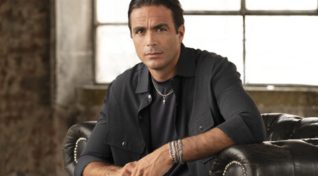 2c10b401-31e5-4692-8159-6bc40973535f