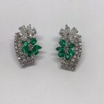 amedeo-design-orecchini-in-oro-bianco-con-diamanti-e-smeraldi