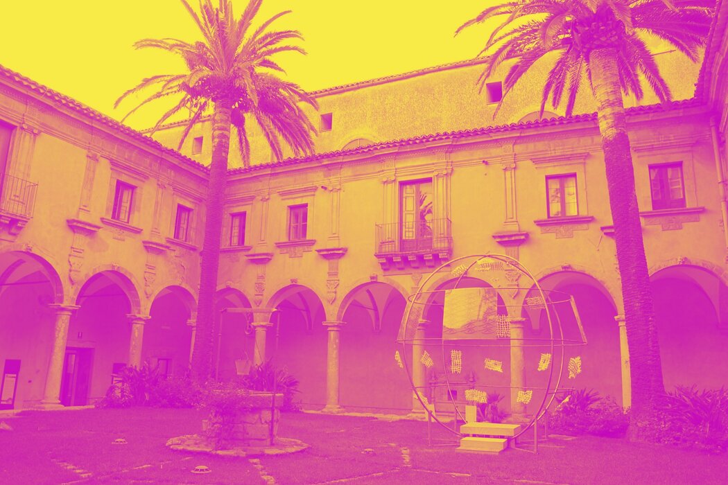 acd1c1b6-d2cc-4c36-b62d-f9f62fc4853c