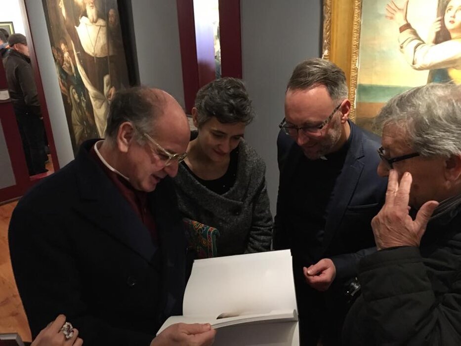 311fb58e-4453-42d1-b209-fdd8292d660a