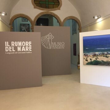 301ca33d-e6ec-48d6-9f4f-21563f659074