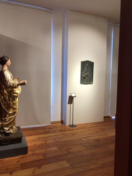 5ad8ef51-23a0-4ddf-830e-0f5fd4cd3804