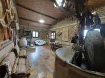 832a1842-0a02-4a05-8930-f879ef2b8263 832a1842-0a02-4a05-8930-f879ef2b8263