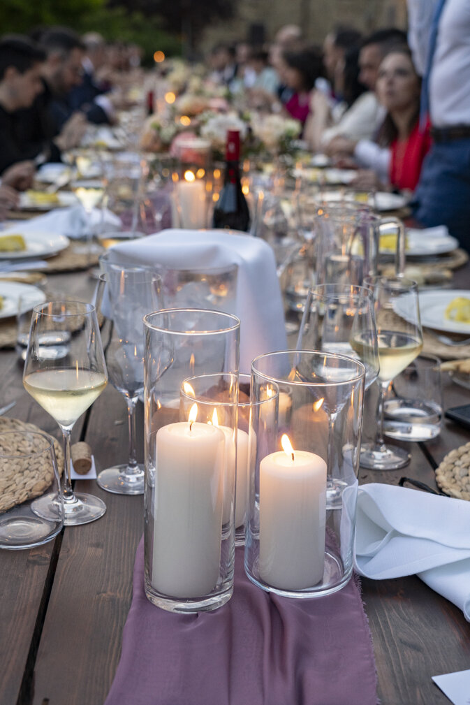 atmosfera cena matrimonio elegante con candele atmosfera cena matrimonio elegante con candele