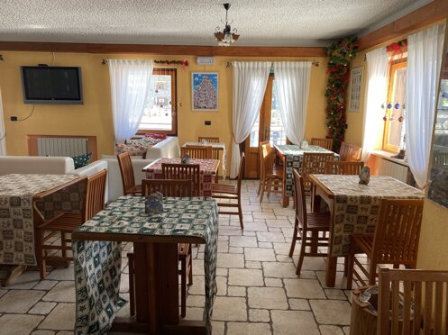 6a12848a-e4fd-442d-94f9-8a10de4a060d