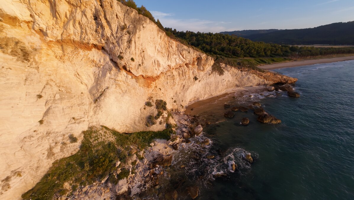 dji_20240613034704_0010_d.jpeg dji_20240613034704_0010_d.jpeg