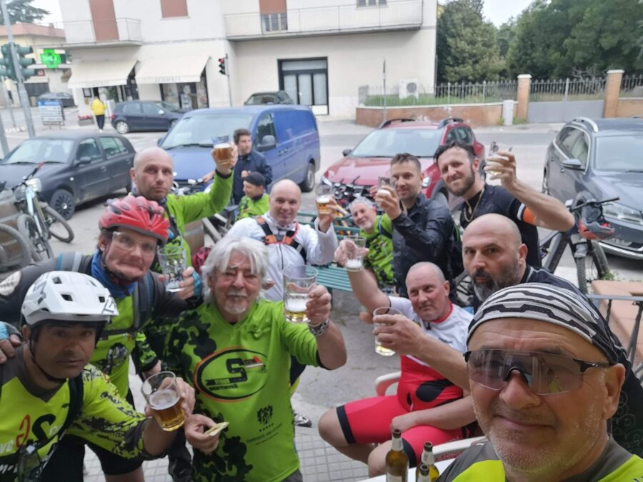 b679360e-8519-4440-baf1-da6d86fe2a0c.jpeg b679360e-8519-4440-baf1-da6d86fe2a0c.jpeg