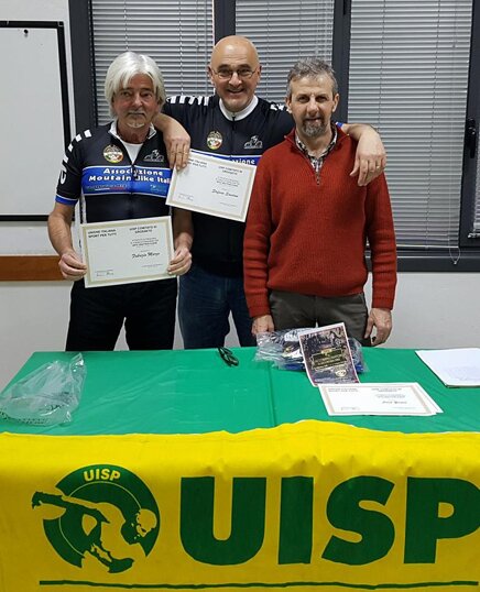 1c333ee9-817c-49ea-ad8c-36a5b15474a9 1c333ee9-817c-49ea-ad8c-36a5b15474a9