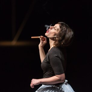 Spettacolo Una stanza tutta per se Spettacolo Una stanza tutta per se