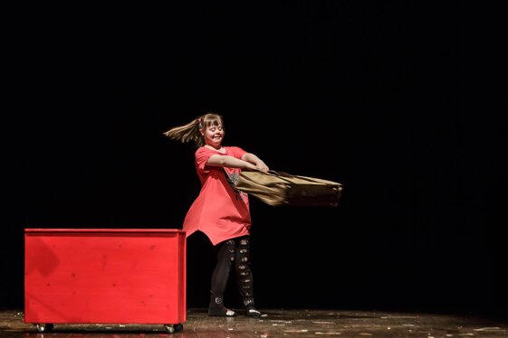 ee6b824c-cf07-4d38-9c2f-24516bc06b5c