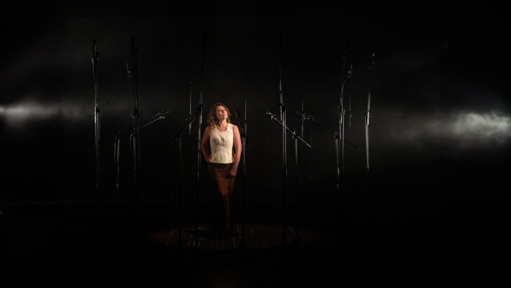 0fc8ce73-abf4-4c01-8fa2-c3e34a62f4d5