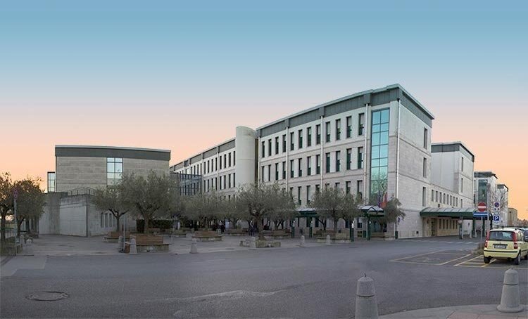 Sanità. Azienda ULSS9 Verona. Prestazioni aggiuntive e progetti. Nessuno escluso