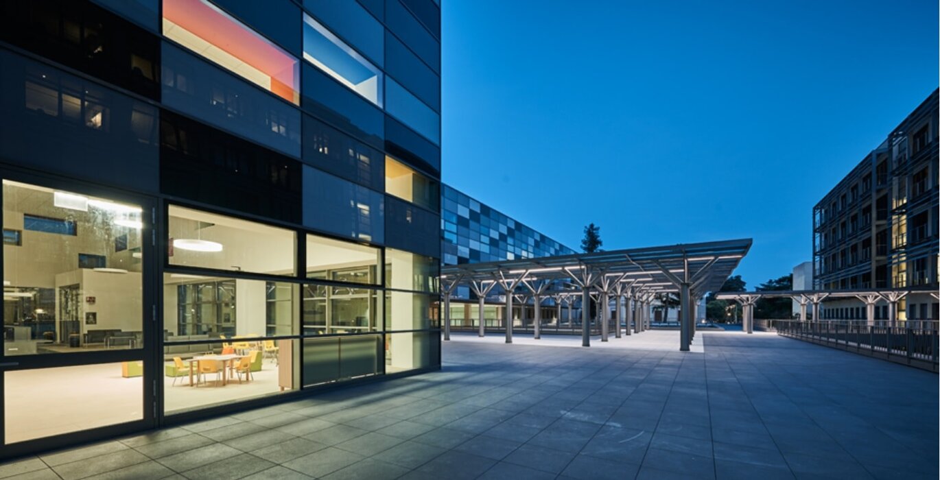 7ab27767-efbb-40c6-b700-130478957e99