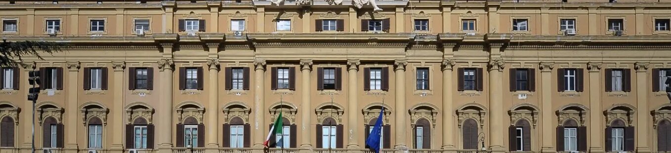 248f58bb-99a2-497a-bc42-5aad87f39b27