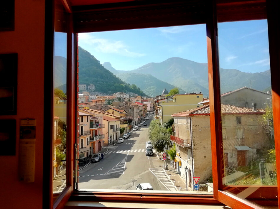 02316c2b-30e5-4109-94d3-a67b2165267d