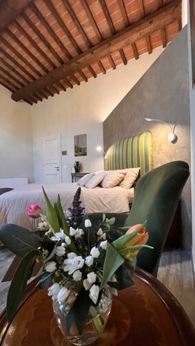 1294c9e5-1329-4769-95d1-23d3d4c64390