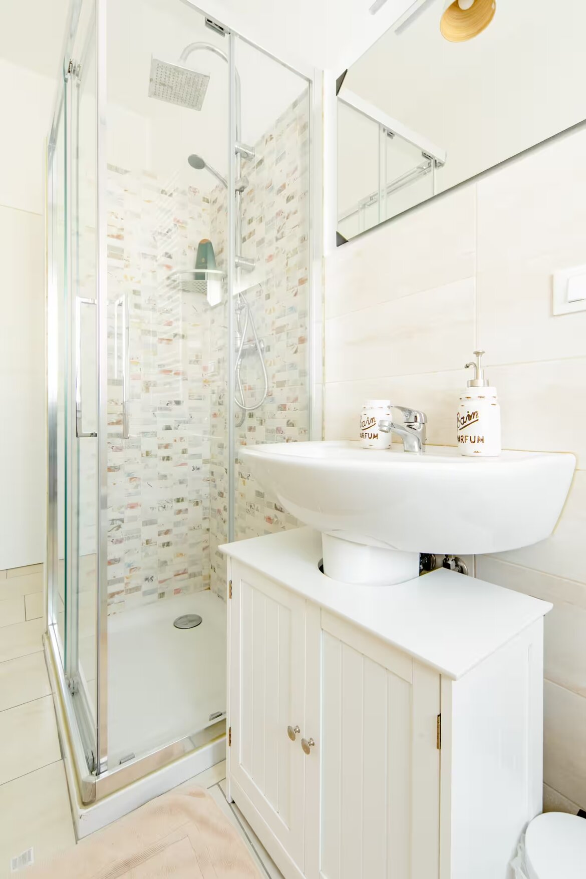 Bagno privato della camera Bruges della Finestra sulla fiera B&B