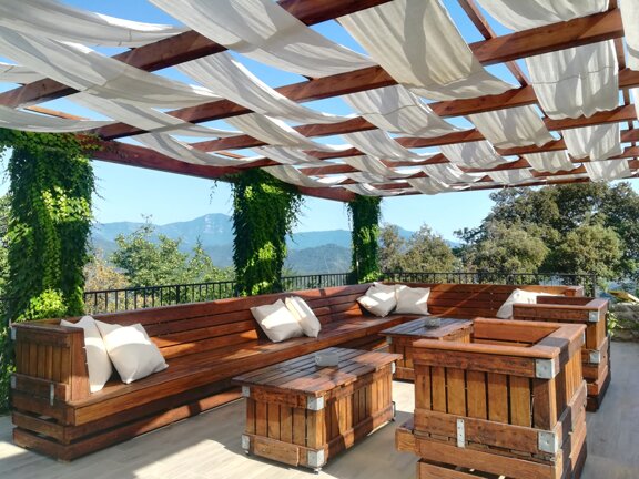 4e407b04-98e8-4c4a-9353-ee0151796698