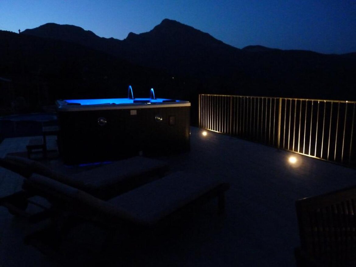 Appartamenti in agriturismo con centro benessere a Pigna in provincia di Imperia - Liguria