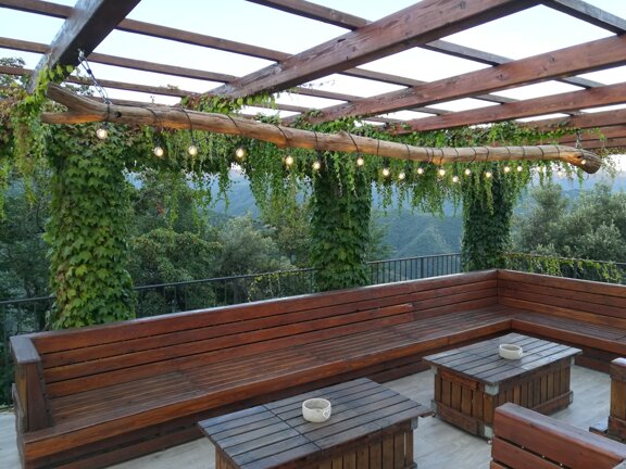 90a582e0-455b-4b9b-a50a-4f02da8a600a