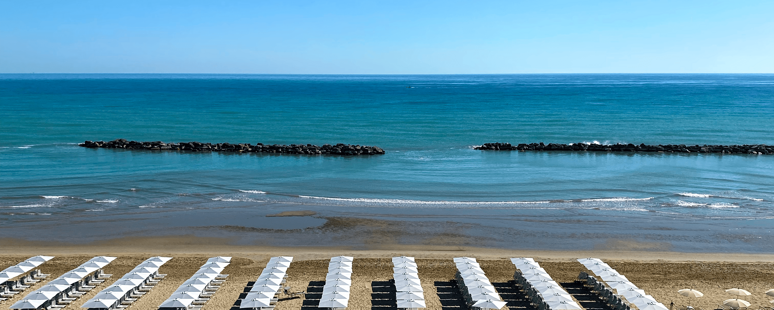 f9eea408-207d-4c7b-9052-f3bf857c4c22 f9eea408-207d-4c7b-9052-f3bf857c4c22