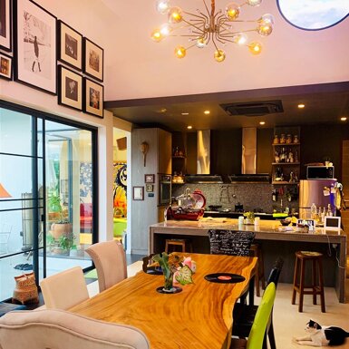 eyJlbiI6Ikl0YWxpYW4gaG9tZSByZXN0YXVyYW50IGtpdGNoZW4gaW50ZXJpb3IgQ2hpYW5nIE1haSJ9