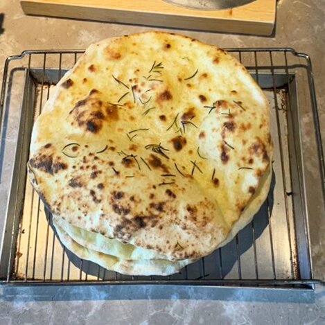 eyJlbiI6InRoaW4gY3J1c3QgUm9tYW4gcGl6emEgaG9tZSByZXN0YXVyYW50IENoaWFuZyBNYWkifQ==