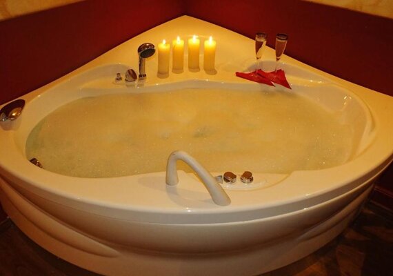 ce2f3e14-734e-4303-9eaf-73b64174356f ce2f3e14-734e-4303-9eaf-73b64174356f