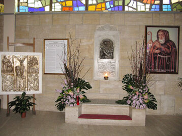 96ea0049-ce34-4ee8-9a26-5952e4dc9ba4