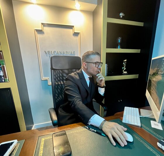 56226966-5005-4bf9-8952-aa68f225c5b7 56226966-5005-4bf9-8952-aa68f225c5b7