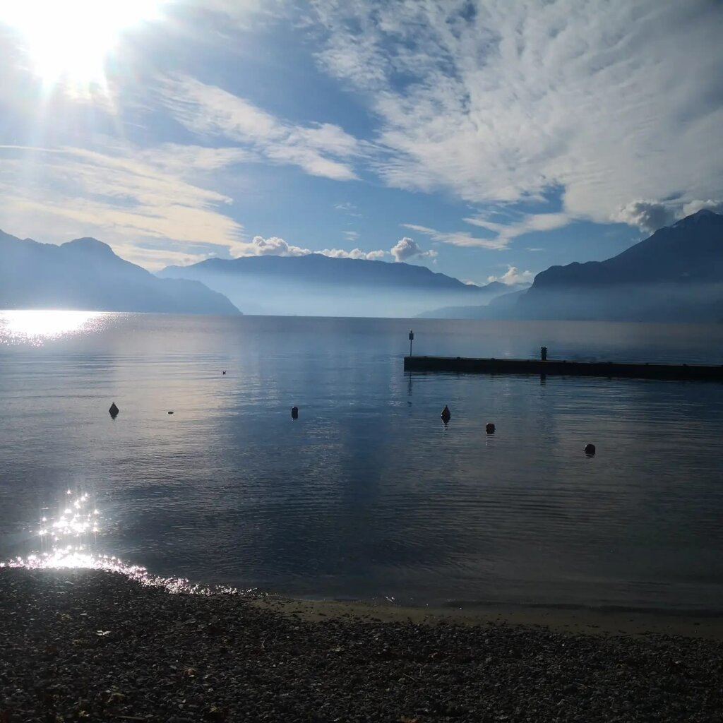 Nessun uomo entra mai due volte nello stesso fiume, perch� il fiume non � mai lo stesso, ed egli non