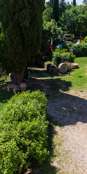 97dfd9d9-86aa-4260-874d-1bb43a00bd23