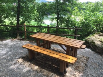 32daf9f8-433d-4df0-b73c-5583bdf45f03