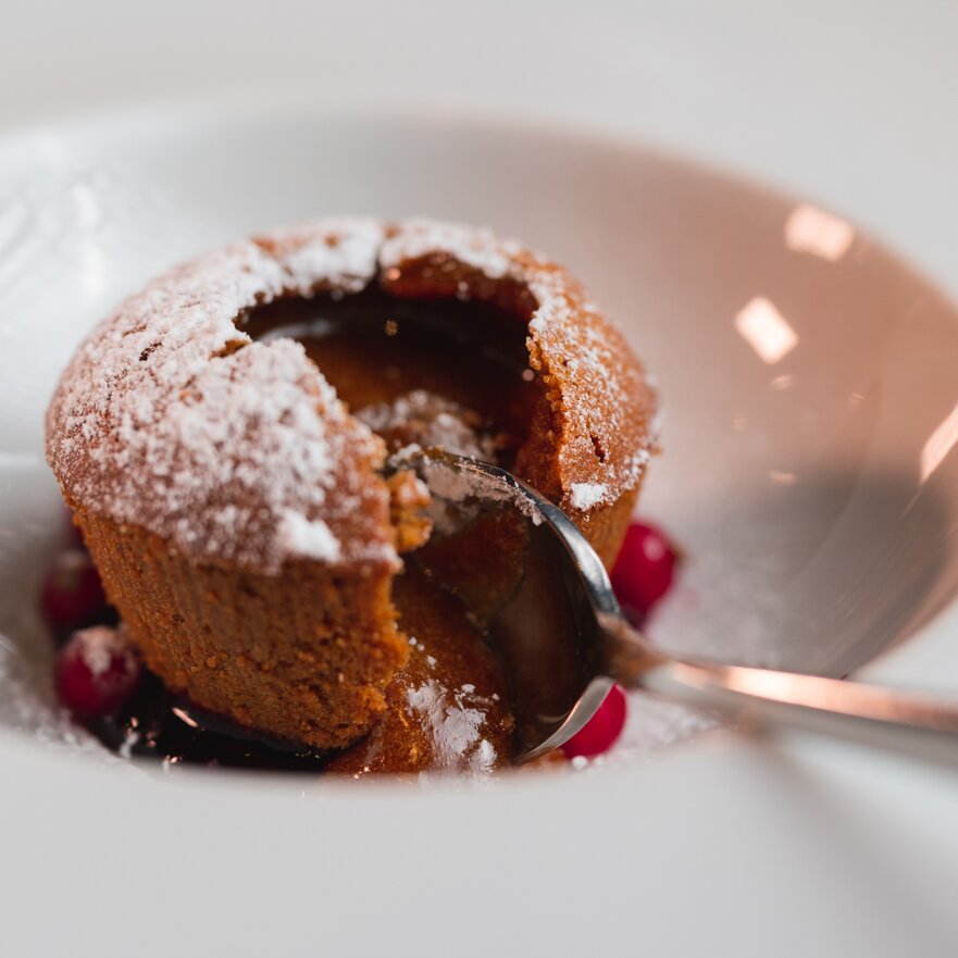 06fb48d4-121f-4518-80b1-c76613c11eb3