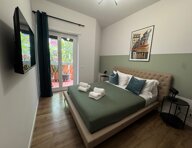 46c8d5bf-46fc-49f5-8b18-9451f0388f9e