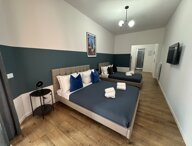 feacf2b2-4468-412e-b660-4001da9486b5