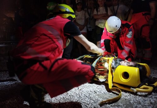 9864d3cc-8821-4d63-a7a4-1335d4774c01