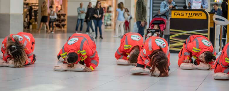 dbb734ee-daa5-4a4c-86ff-e121dff97c72