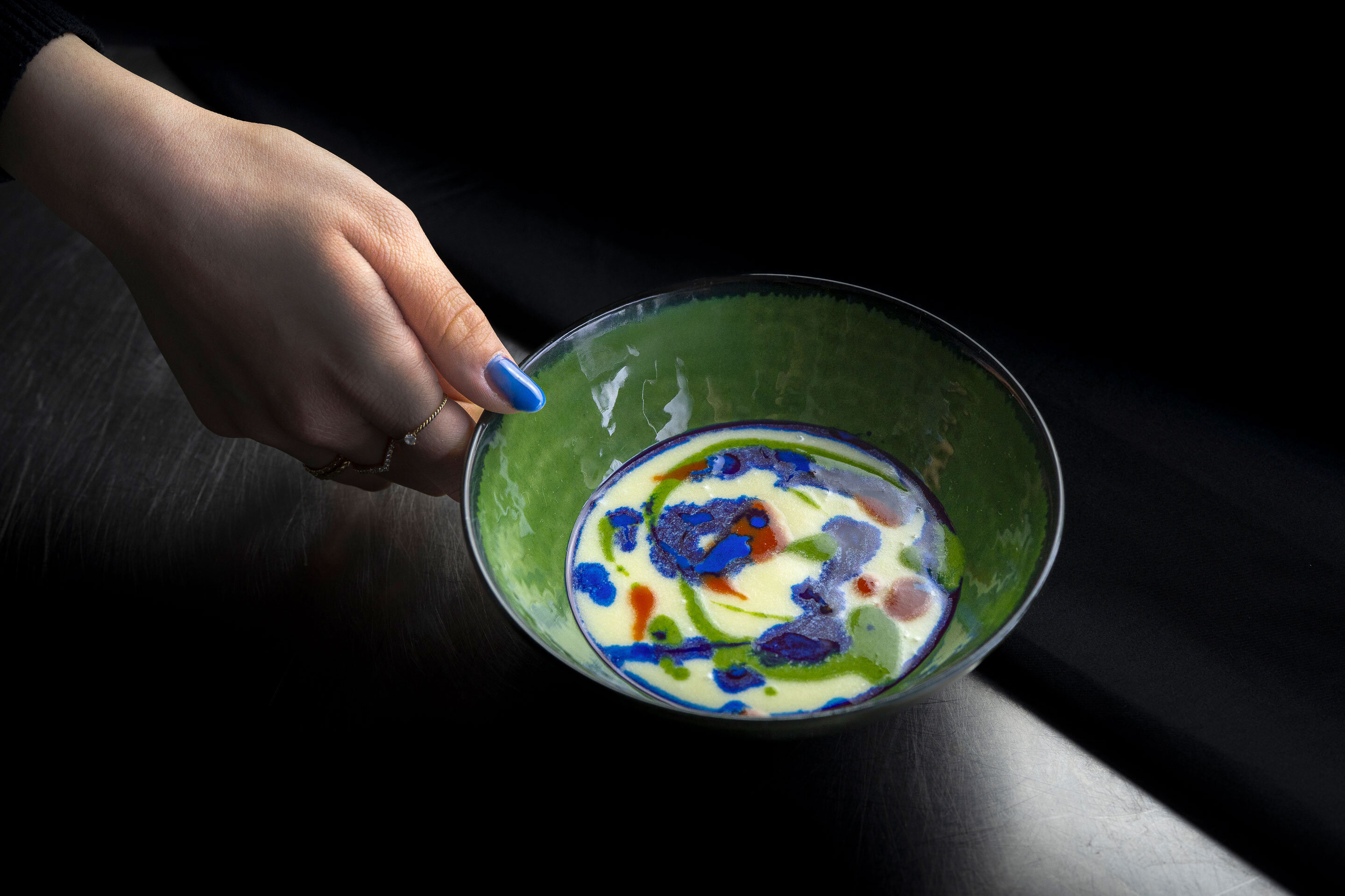 storytelling-visivo-food-chef-al-lavoro-cucina-professionale