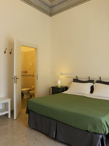 Romantic Suite Room b&b Trapani City Center Double Room Romantic Suite + private Bathroom Romantic Suite Room b&b Trapani City Center Double Room Romantic Suite + private Bathroom