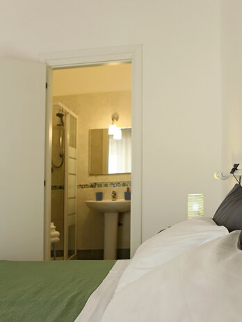 Romantic Suite Room b&b Trapani City Center Double Room Romantic Suite + private Bathroom Romantic Suite Room b&b Trapani City Center Double Room Romantic Suite + private Bathroom