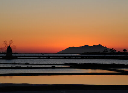 Tramonto dalle Saline di Trapani Tramonto dalle Saline di Trapani