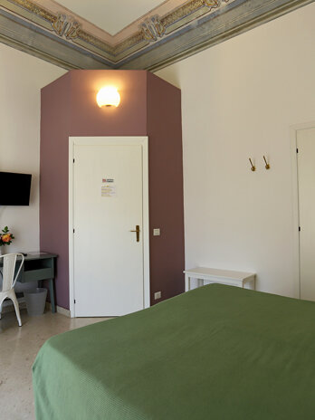 Double Room Romantic Suite + private Bathroom Romantic Suite b&b La Casa di Paola double bed Double Room Romantic Suite + private Bathroom Romantic Suite b&b La Casa di Paola double bed