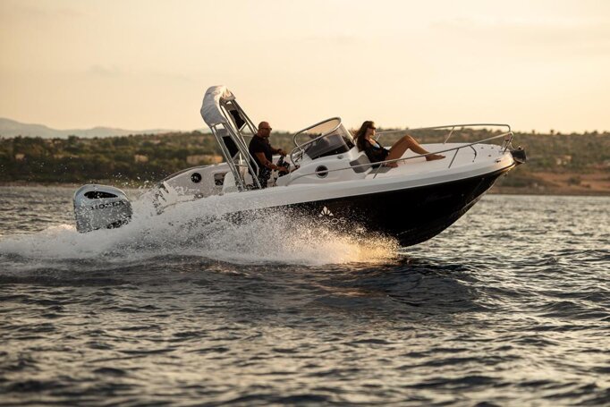 4ce4326f-b4c3-4e21-ae24-3df0e8eb583c